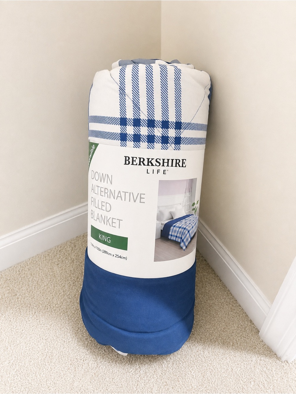 Berkshire Plaid King Down Alternative Blanket - Blue and White